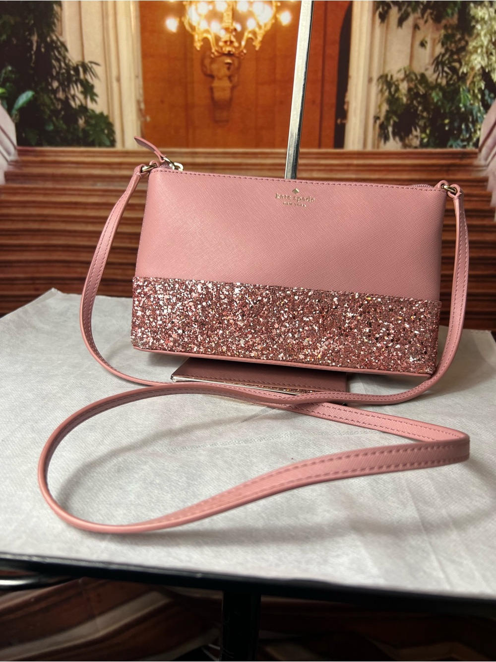 NWOT Kate Spade Leather Greta Court Glitter Ramey Crossbody Bag, Zip Closure 💖 - Picture 4 of 17